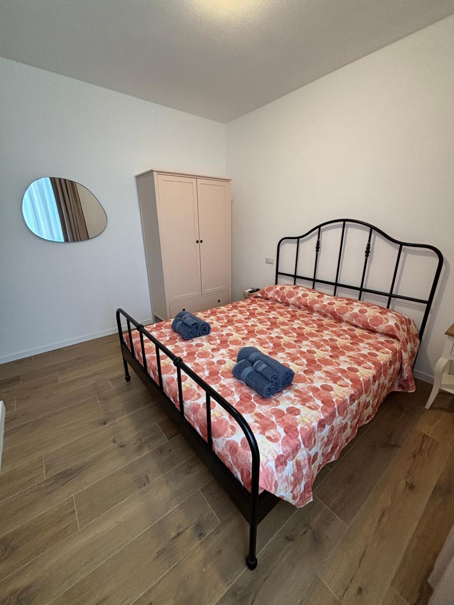 Maris Apartments & Bedrooms Alghero Exterior photo